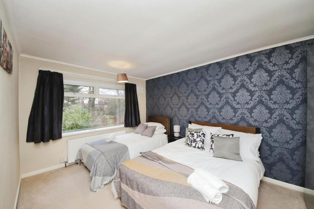 Beautiful Home Close To Town Free Netflix, Wifi Solihull Luaran gambar